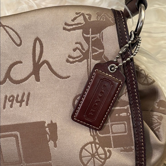 Coach Tan Shoulder Bag with Horse-Drawn Carriage Print - Picture 2 of 12